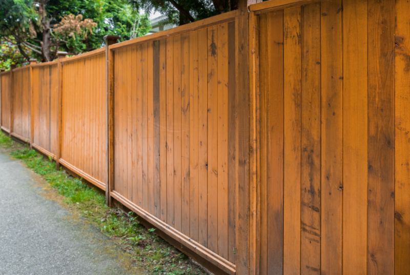 Yard Fence Repair